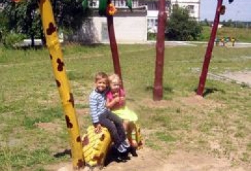 У «БОЛГАРБУДІ» ПОСЕЛИЛИСЯ ЖИРАФИ І ВИРОСЛИ ПАЛЬМИ