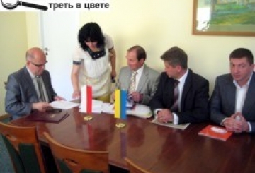 ВЛАДА РОЗРАХОВУЄ НА ПОЛЬСЬКІ ІНВЕСТИЦІЇ