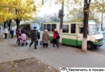 НОВІ АВТОБУСИ ОБСЛУГОВУВАТИМУТЬ «СМОЛКУ»