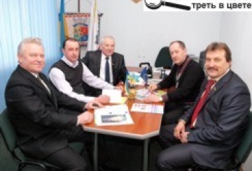 ЄДИНОЮ КОМАНДОЮ — НА БЛАГО РІДНОГО МІСТА