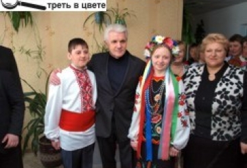 ЩИРО ВБОЛІВАЄ ЗА ДОЛЮ ПРОСТИХ ЛЮДЕЙ