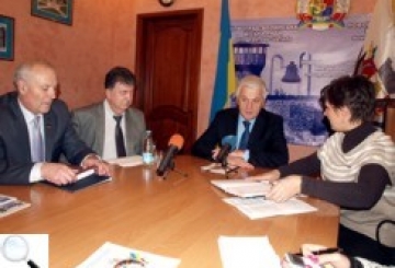 У заліковці депутата Литвин поставив собі оцінку «незадовільно»