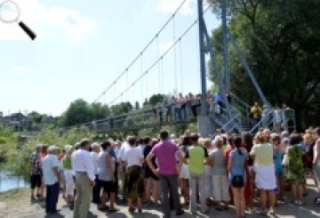 Нарешті пішохідний міст з’єднав «Смолку» та «Лубчицю»