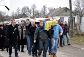 Четверо загиблих на Майдані жителів Житомирської області отримали звання Героїв України. Серед них — житель Пилиповичів