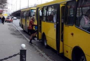 Нова ціна на проїзд в автобусах — 5 гривень