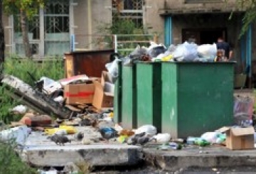 Нові тарифи — нові правила: хочете заплатити за вивіз сміття — прихопіть із собою паспорт