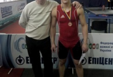 Олег Ніколаєнко здобув бронзу на чемпіонаті у Харкові