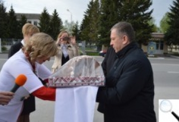 Обіцяють працювати не лише «по-новому», а ще й — «прозоро»