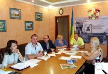 Обговорили тарифи на послуги з технічного обслуговування та ремонту пасажирських ліфтів