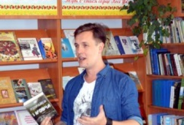 Як можна відмовитися від перевидань книги, що приносить прибуток?