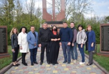 Не агітувала, а просила вмикати голову: чому Софія Федина приїжджала в Новоград