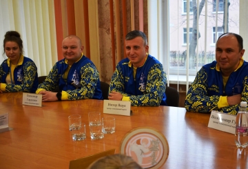 Кращих каратистів та їхніх тренерів привітали з перемогами
