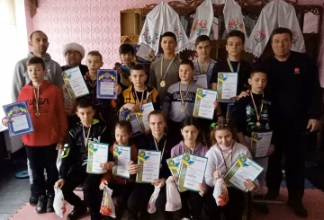 Юні важкоатлети взяли участь у показовому тренуванні