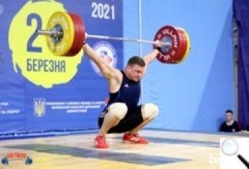 Звягельський важкоатлет Олег Ніколаєнко — знову з нагородою!