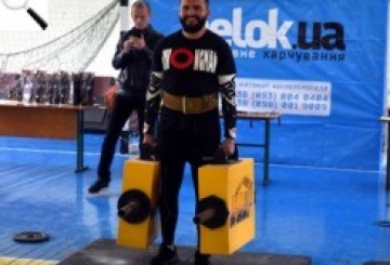 24 серпня в Новограді відбулися змагання зі стронгмену