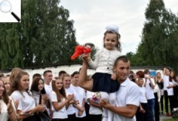 Свято першого дзвоника: у школах громади — 754 першокласники