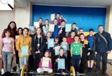 Здобули путівки на чемпіонат України
