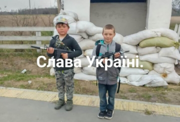 Маленькі патріоти на дитячих блок-постах