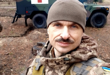 Медик рятує життя на фронті, але не бачить  у цьому героїзму
