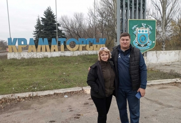 Поїздки на фронт: «Нас затримали. Коли сиділи в райвідділку, то ворог всю ніч гатив по Миколаєву»