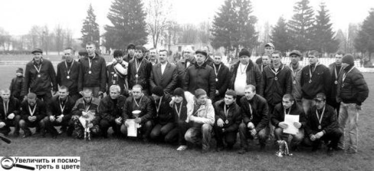КУБОК У «ЗВЯГЕЛЯ-750»