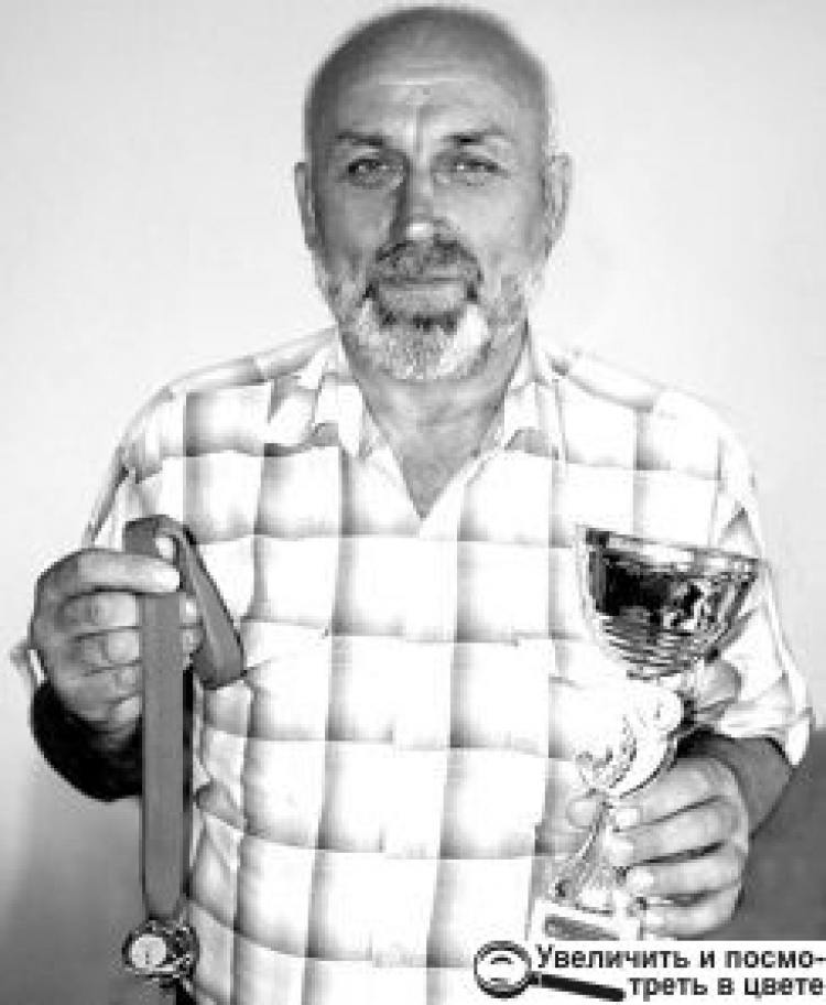 «КРОСІВКИ НА ЦВЯХ ВІШАТИ ЩЕ НЕ ЗБИРАЮСЬ…»