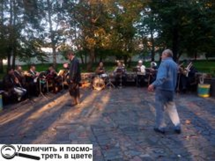 ХТО ПОЧУЄ СИМФОНІЮ ОСЕНІ?