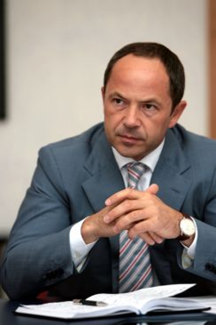 СЕРГІЙ ТІГІПКО: «Я НІКОМУ НЕ РАДЖУ ТИСНУТИ НА «СИЛЬНУ УКРАЇНУ»