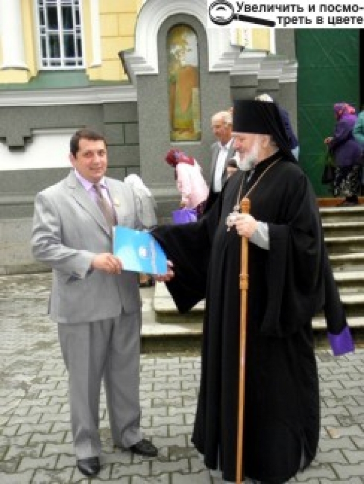 ЯКИМ ШЛЯХОМ КРОКУЄ ВЛАДА