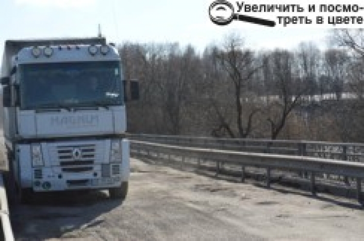 Забув «вісімку»? Потренуйся на мосту у Чижівці