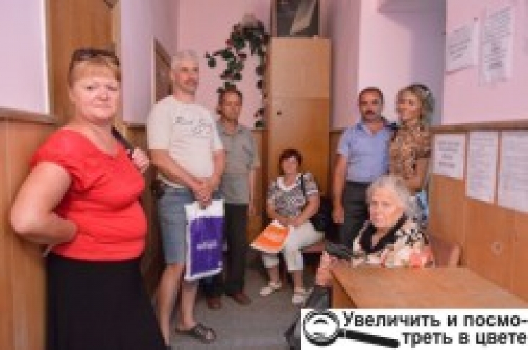 Що ж то за «спрощення», яке призводить до черг?