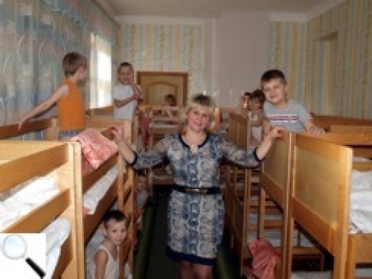 Усе життя — в одному… дитсадку?!