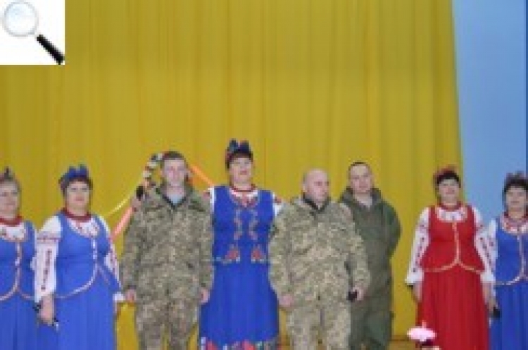 В Орепах людей розважив «мирний батальйон»