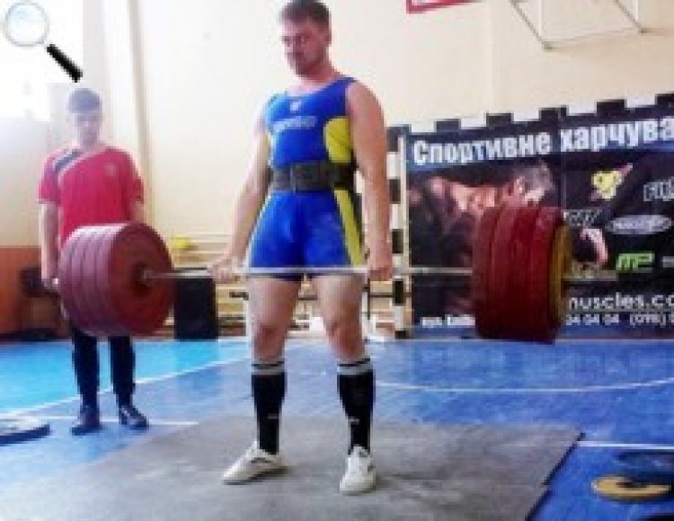 У звягельчан третій раз поспіль абсолютна першість зі станової тяги в області!