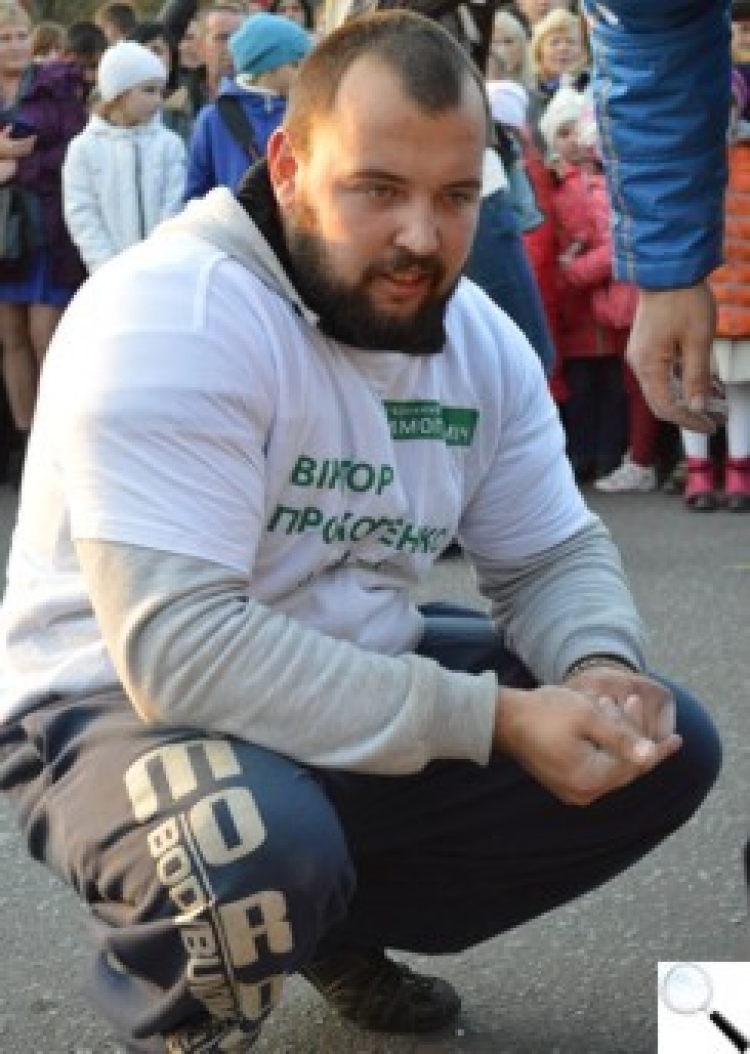 Новий світовий рекорд встановив богатир Віктор Прокопенко