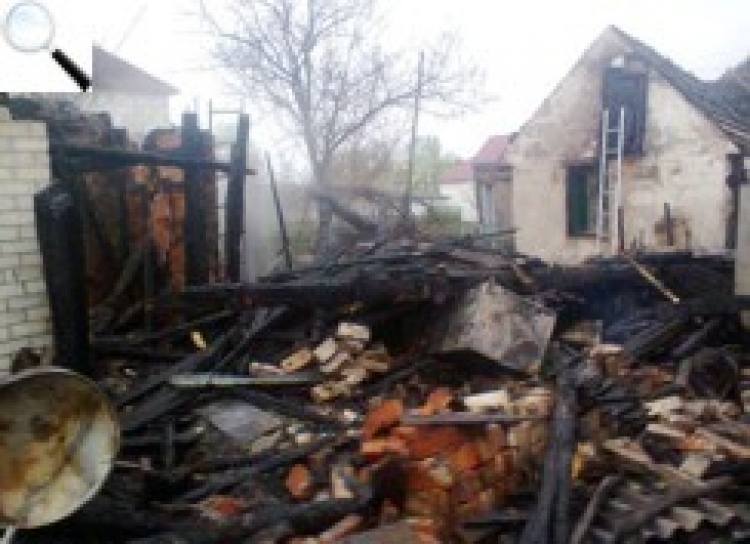 Через необережність під час куріння загинули двоє людей