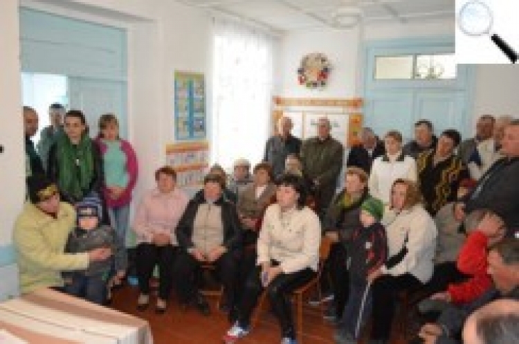 На громадських слуханнях, що проходять у селах, очільники району агітують селян проти об’єднання з містом, або Чому голова районної ради так уболіває за ОТГ із центром у Пилиповичах?