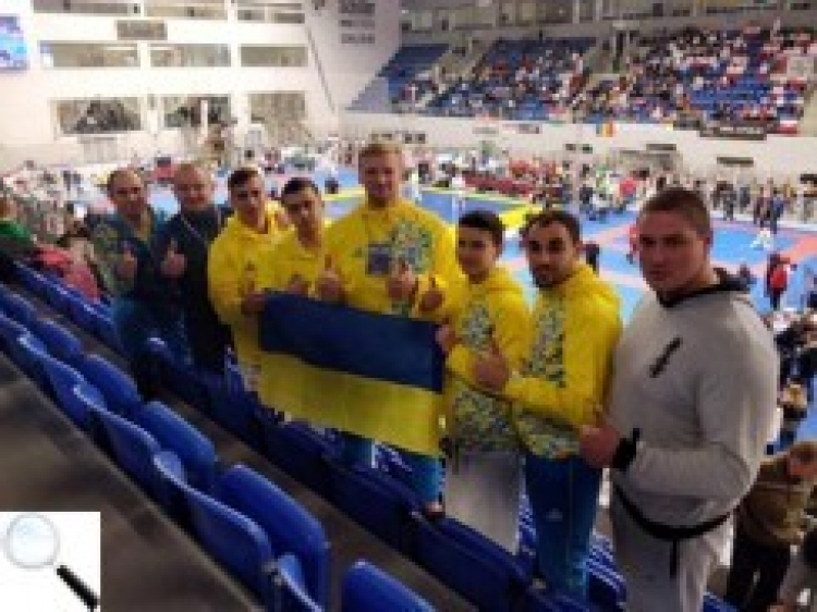 «Перший крок» звягельських каратистів