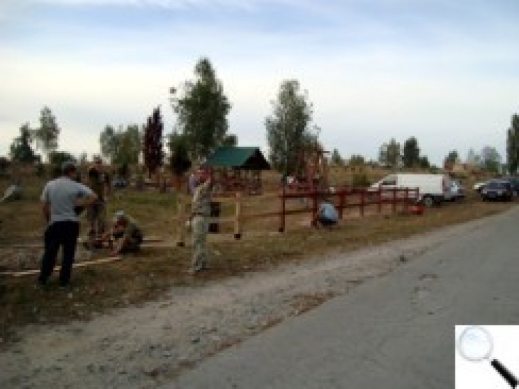 Волонтери продовжують облаштовувати Парк нескорених
