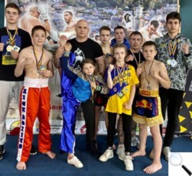 Кікбоксери здобули право виступити на міжнародній арені