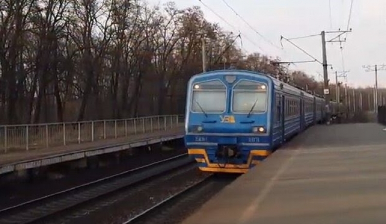 "Укрзалізниця" запровадила продаж місячних абонементів у приміському сполученні