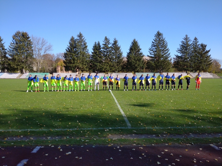 ПФК «Звягель», граючи тайм у більшості, розгромив «Рубікон»