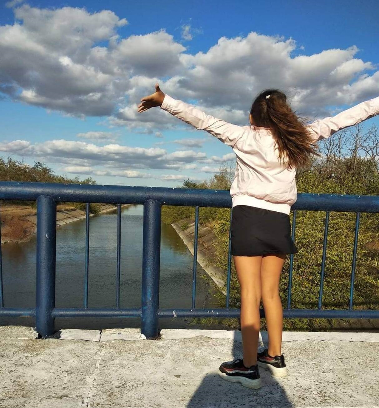 «Не люблю, коли нас називають  «переселенцями» — ми не добровільно,  а вимушено покинули домівки». Про житлові та інші питання адаптації ВПО у Звягельській громаді