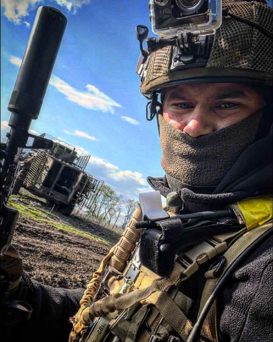 «У нас багато мотивацій вирізати виродків, які  ходять по нашій землі»