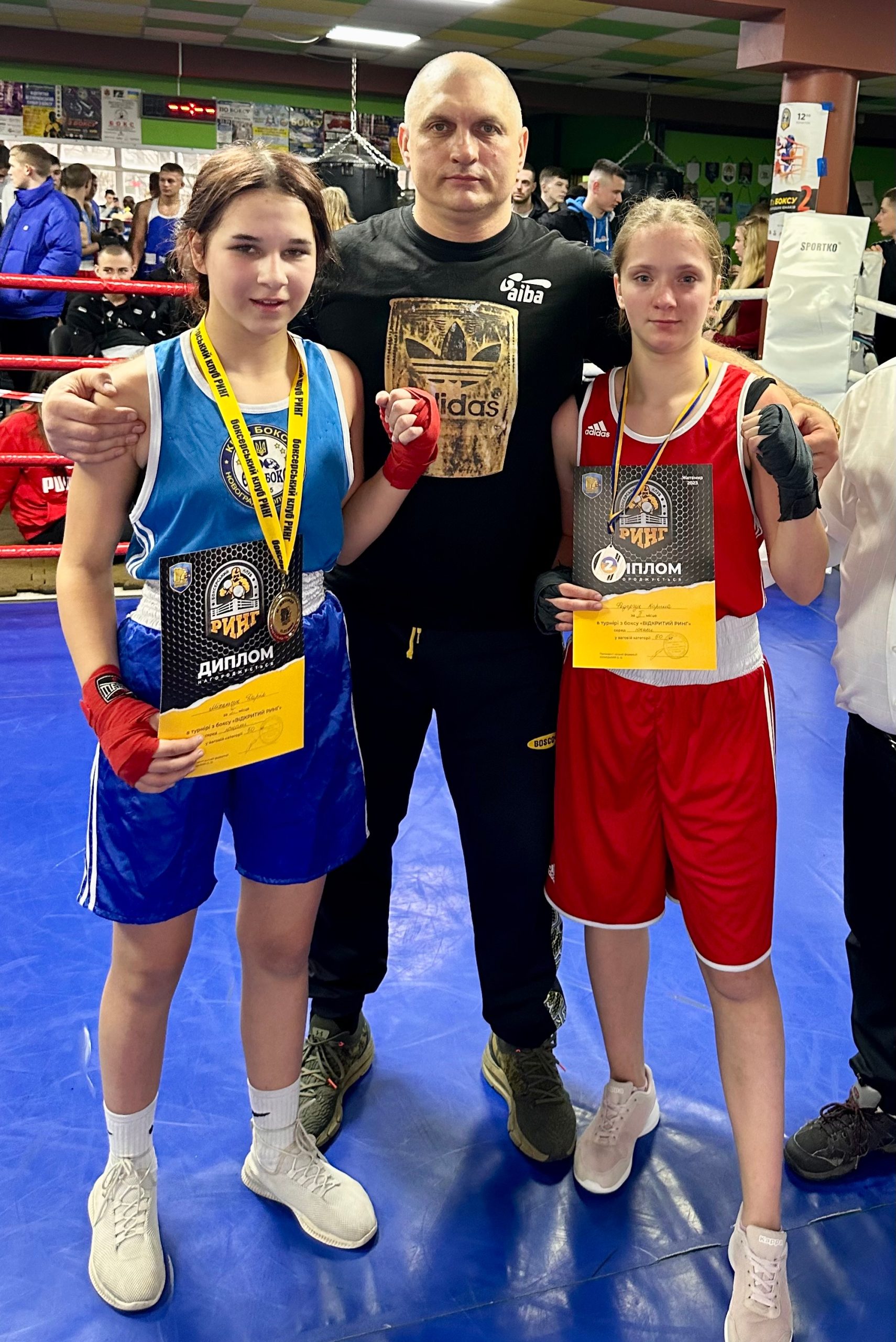 Звягеляни здобули перше командне місце на обласному турнірі з боксу