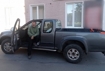 Виріб із бісеру від школярки за 3 тисячі євро допоміг придбати авто для фронту