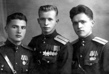 ВОЇН-ФРОНТОВИК, ПАТРІОТ БАТЬКІВЩИНИ