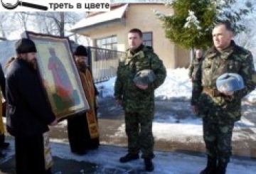 Хресний хід по військових частинах