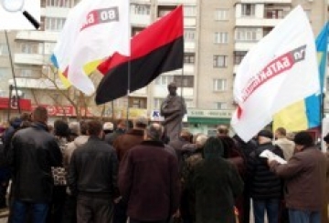 Євромайданівців укотре підтримали в Новограді