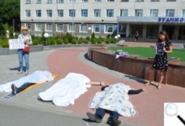 «Година смерті» — під Будинком рад